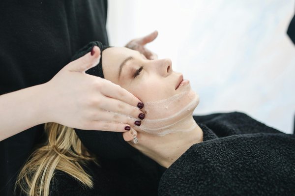 Rituels de soins visage et corps : un voyage sensoriel authentique